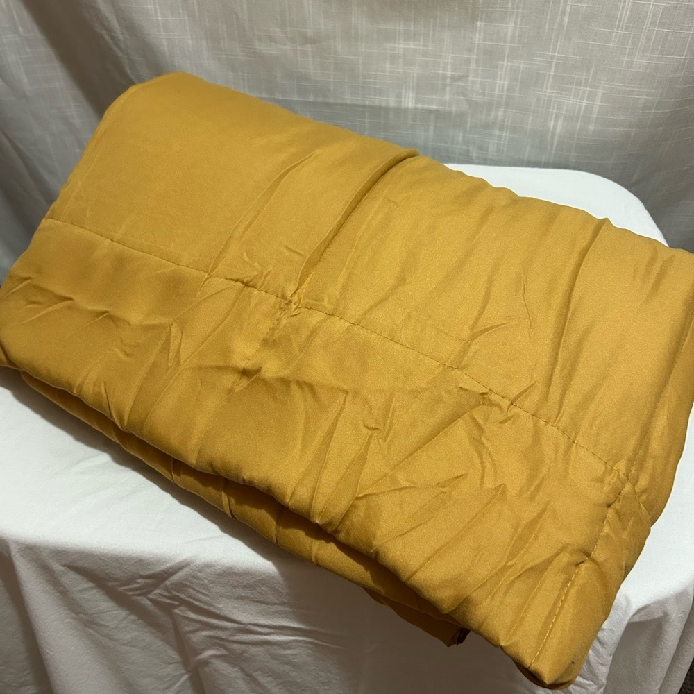 Gold Throw 50"X 60" NWOT